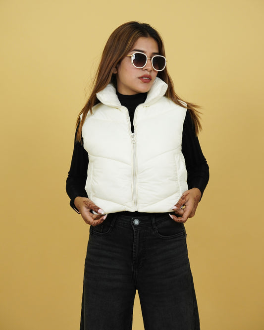Women’s White Sleeveless Puffer Jacket
