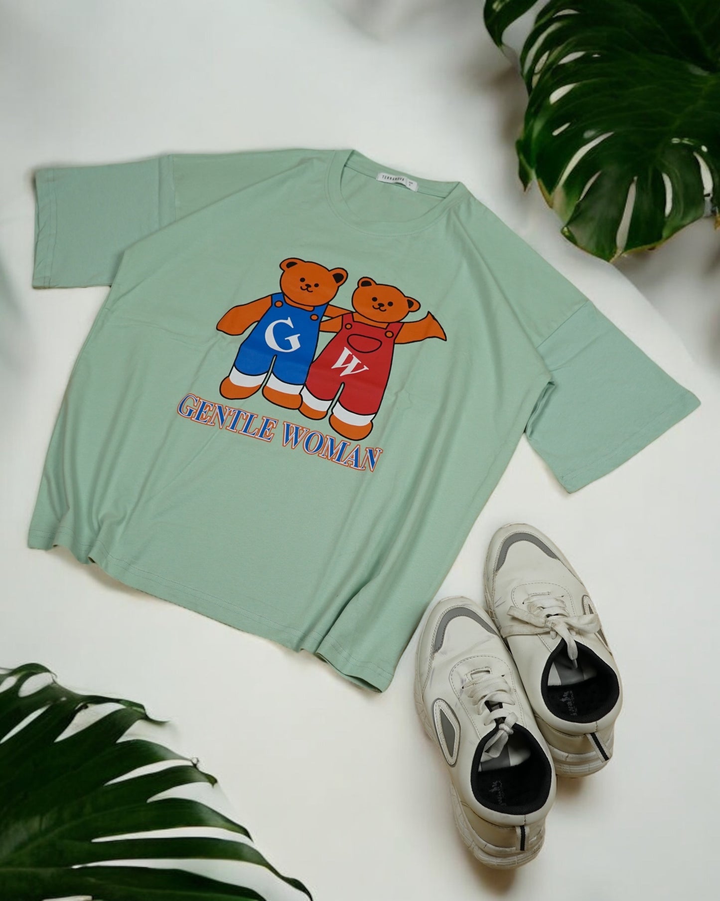 Womens Pista Oversized T-Shirt Front View
