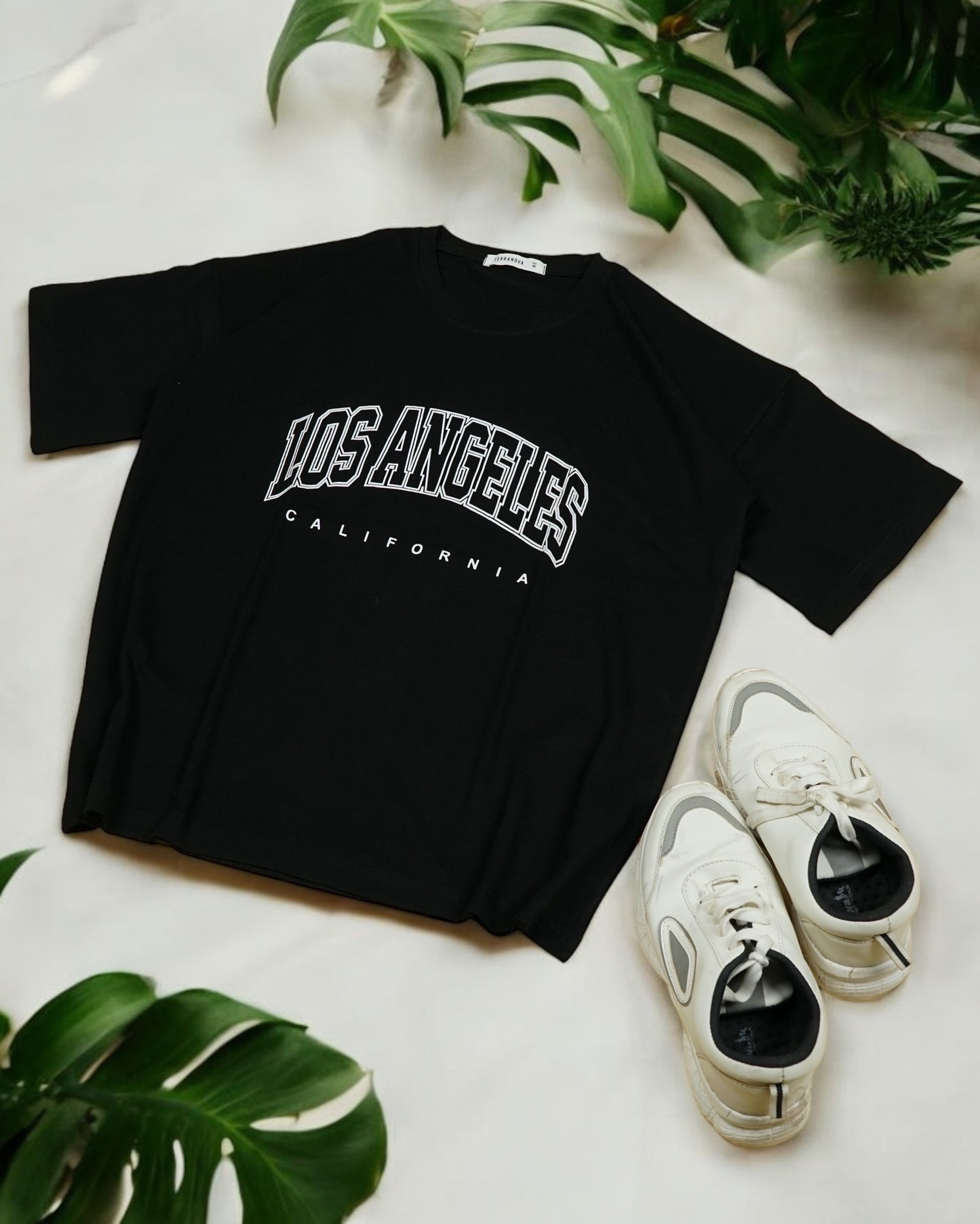 Womens black Oversized T-Shirt Front View