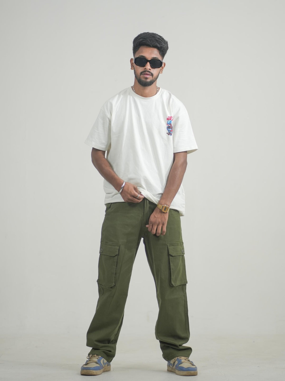 Men Olive Cotton Lycra 6 Pocket Cargo Pants Front View